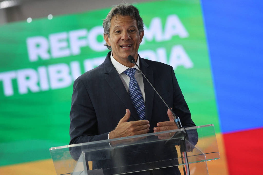 Haddad revida com ironia antigas cr�ticas do PT