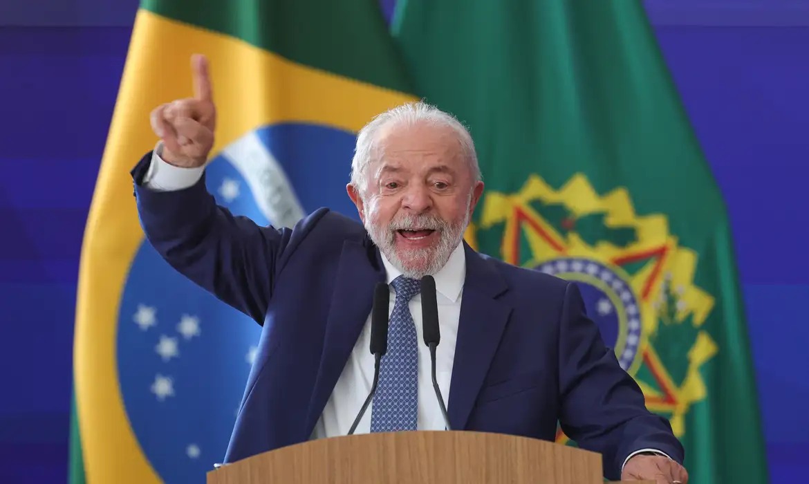 Lula diz que criar� Minist�rio da Seguran�a ap�s Senado aprovar PEC