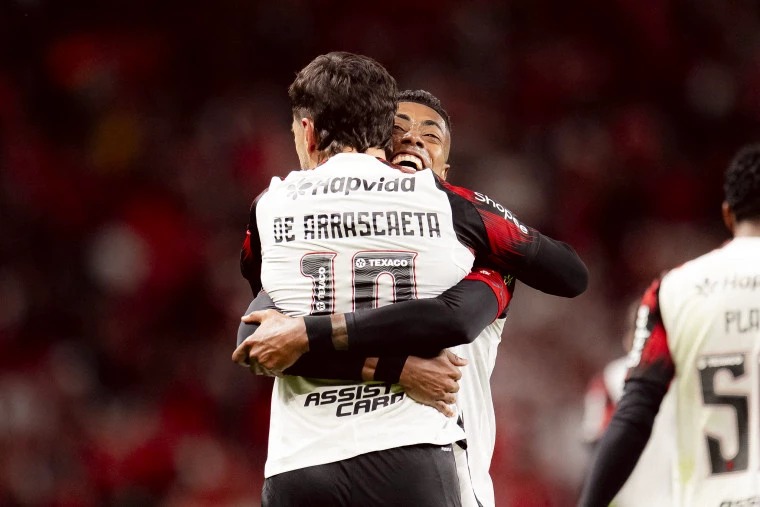 Flamengo garante passagem para as quartas de final da Libertadores; hoje  a vez do Palmeiras