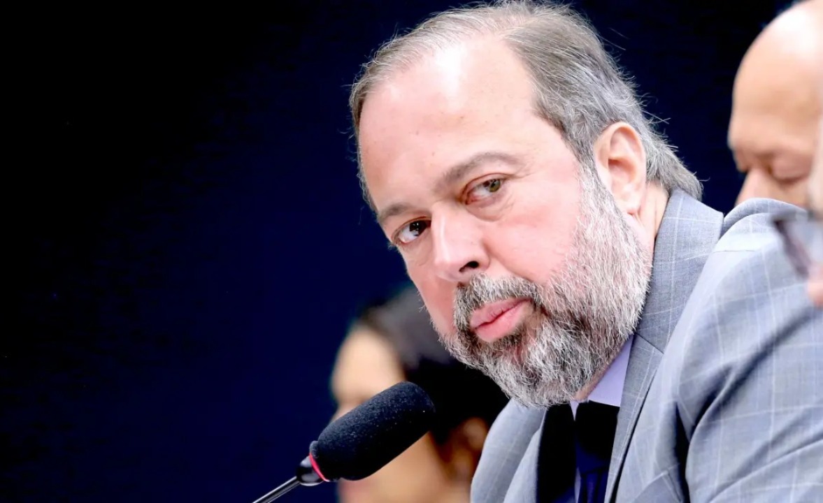 As contradi��es de Silveira sobre Enel e CPFL
