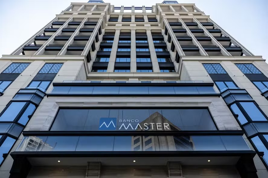 Fundo da Reag que recebeu R$ 450 milhões em operação do Master multiplicou patrimônio em 30 mil vezes em 20 dias