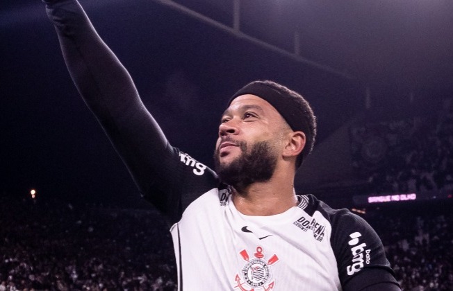 Com a presena da Alexandre de Moraes no estdio, Corinthians bate Palmeiras nas oitavas de final da Copa do Brasil