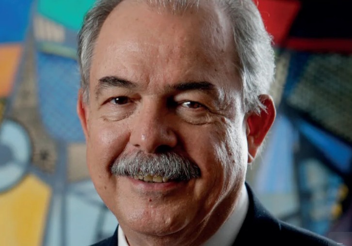 Aloizio Mercadante � eleito Personalidade Econ�mica de 2025 pelo Sistema Cofecon/Corecons