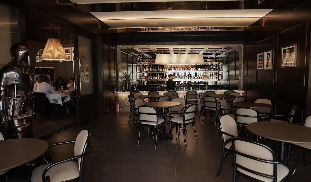 Restaurante mais antigo do Brasil tem sua primeira expans�o em 144 anos