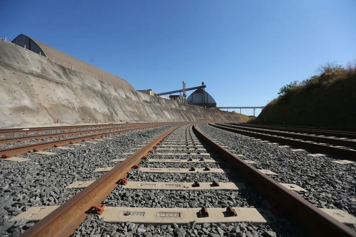 Financiamento de at� 40 anos para ferrovias ser� lan�ado na quinta (11)