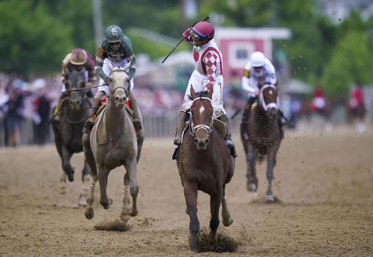 Journalism vence em final espetacular o Preakness Stakes, em Pimlico, nos Estados Unidos
