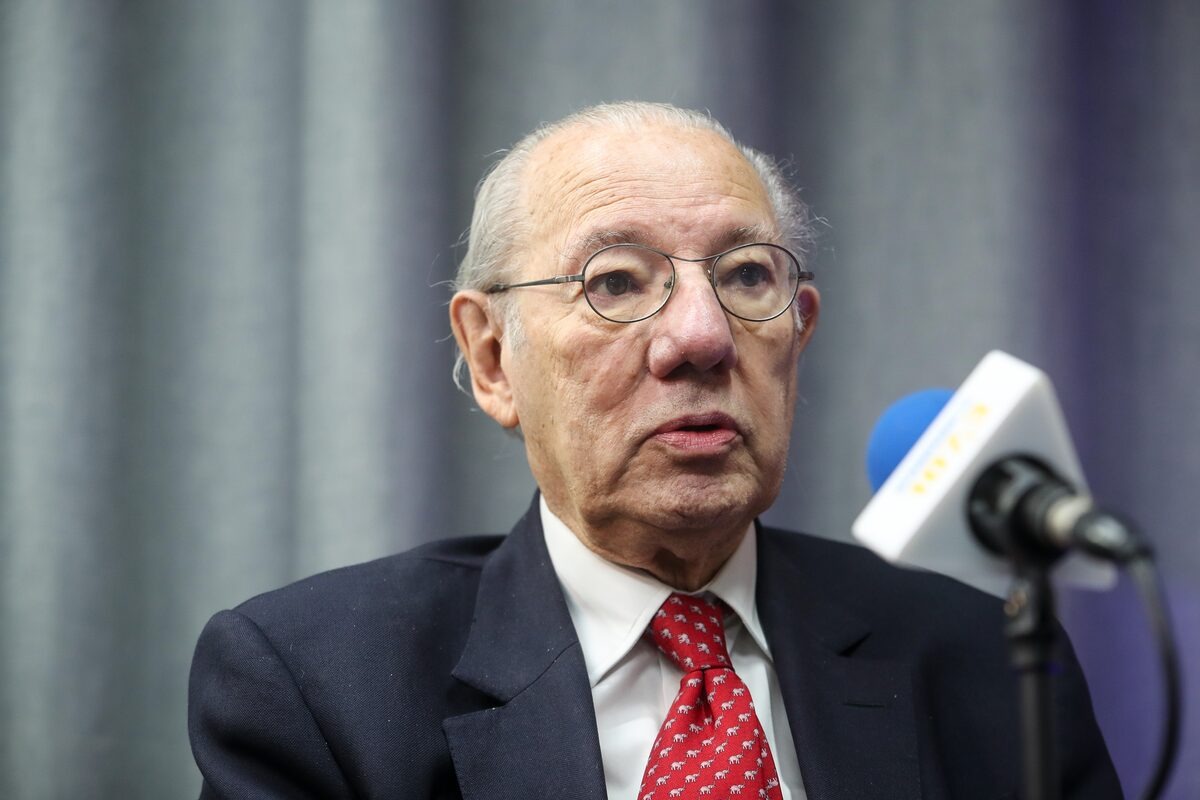 Opini�o: Erro hist�rico do governo do PT, por Rubens Barbosa