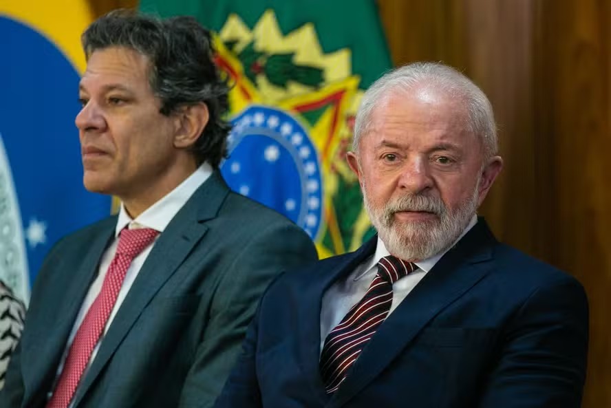 Visto como plano A para disputar governo de S�o Paulo, governo aumenta press�o sobre Haddad