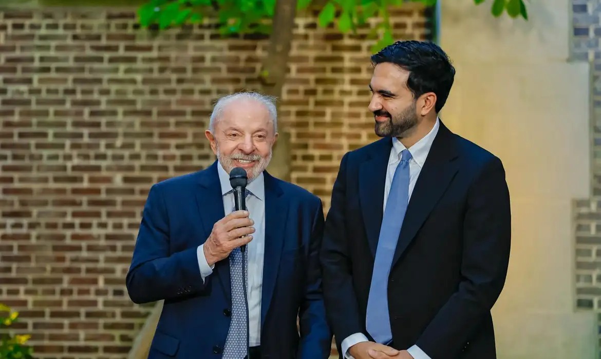 Nos EUA, Lula se re�ne com prefeito de Nova York e presidente uruguaio