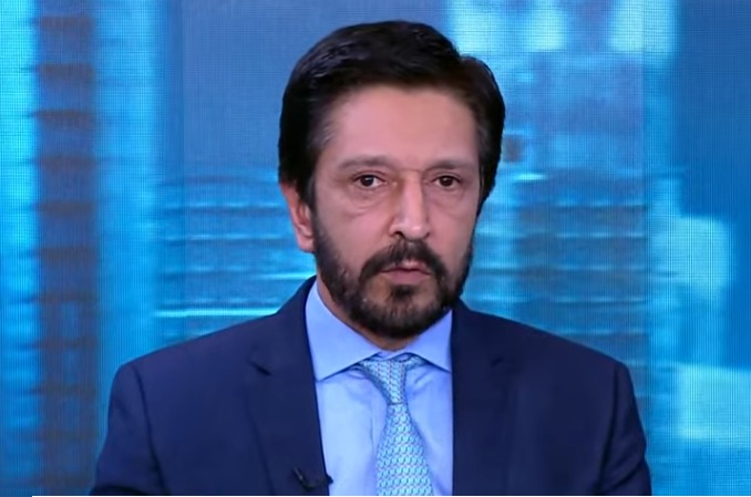 Nunes diz que apoiar� Fl�vio se o senador for o candidato de Tarc�sio