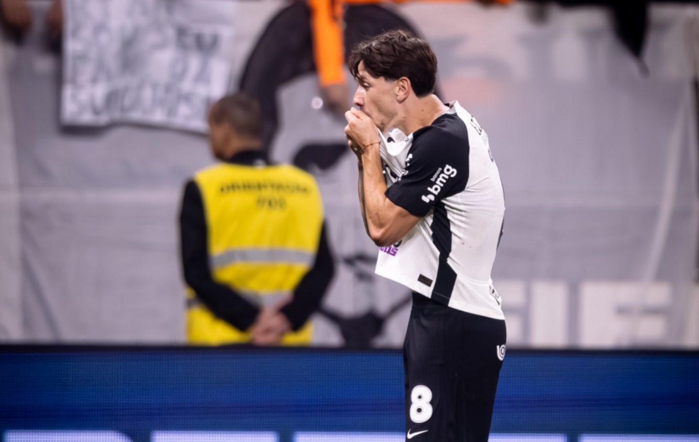 Corinthians e Fluminense vencem e so os dois primeiros semifinalistas da Copa do Brasil