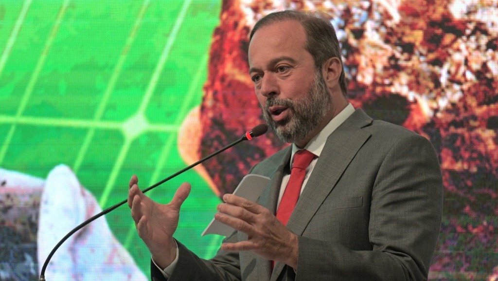 MME sobe o tom contra Enel e diz que n�o tolerar� falhas reiteradas e interrup��es prolongadas