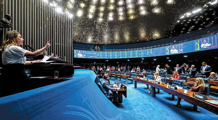 Senado, uma elei��o cheia de pirra�a, por Mauricio Moura