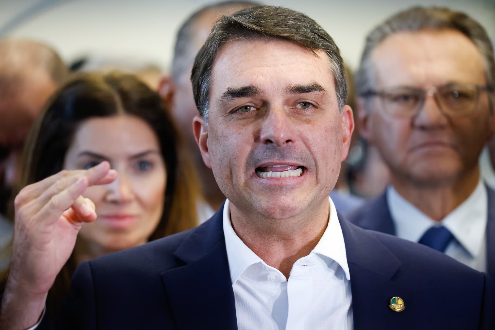 Terceira via tem janela estreita para se viabilizar com discurso anticorrup��o