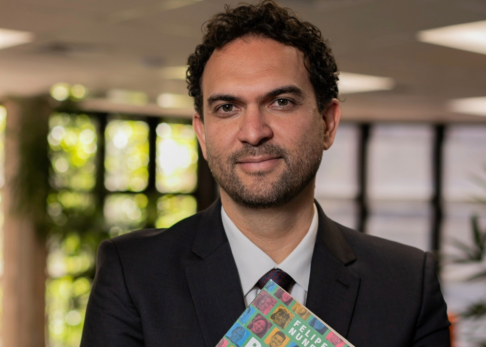 Genial/Quaest divulga hoje pesquisas de Minas Gerais e Pernambuco